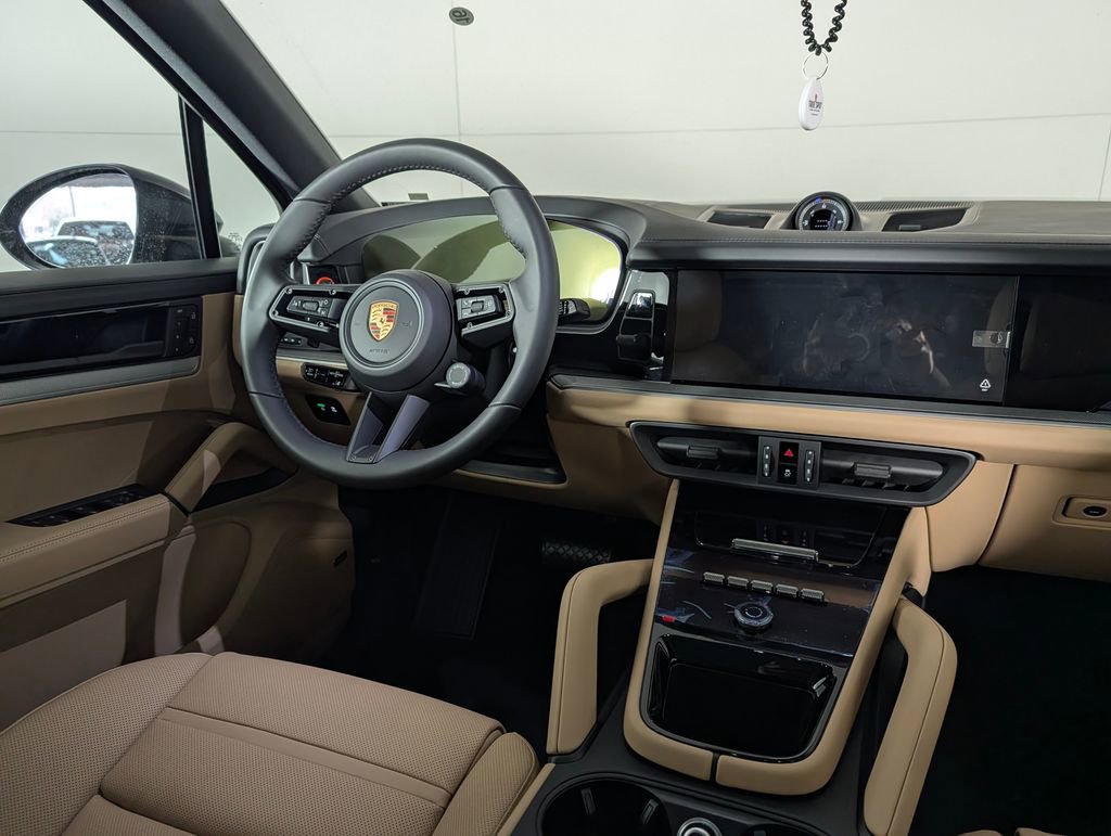 New 2026 Porsche Cayenne AWD/4WD image 22