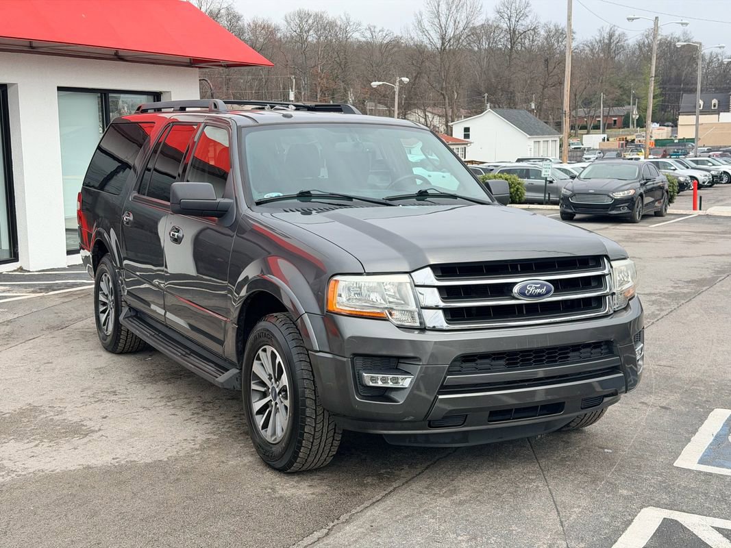 Used 2015 Ford Expedition EL XLT w/ Equipment Group 202A image 8