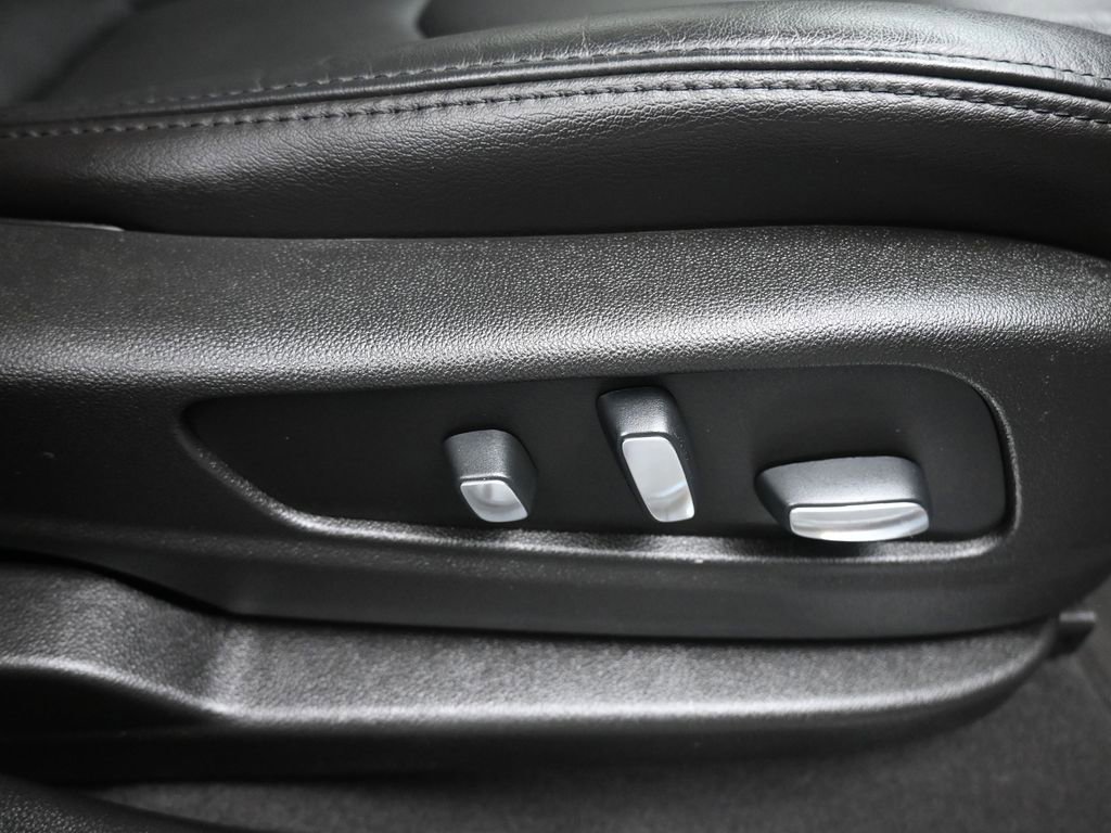 Used 2019 Cadillac XT5 Premium Luxury AWD/4WD image 43