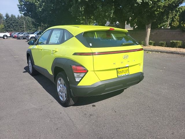 New 2026 Hyundai Kona SE image 3