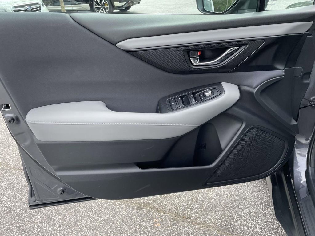 Used 2025 Subaru Outback Premium w/ Popular Package #1 image 16