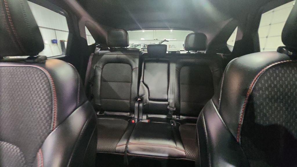 Used 2024 Ford Escape ST-Line Select w/ Class II Trailer Tow Package image 12