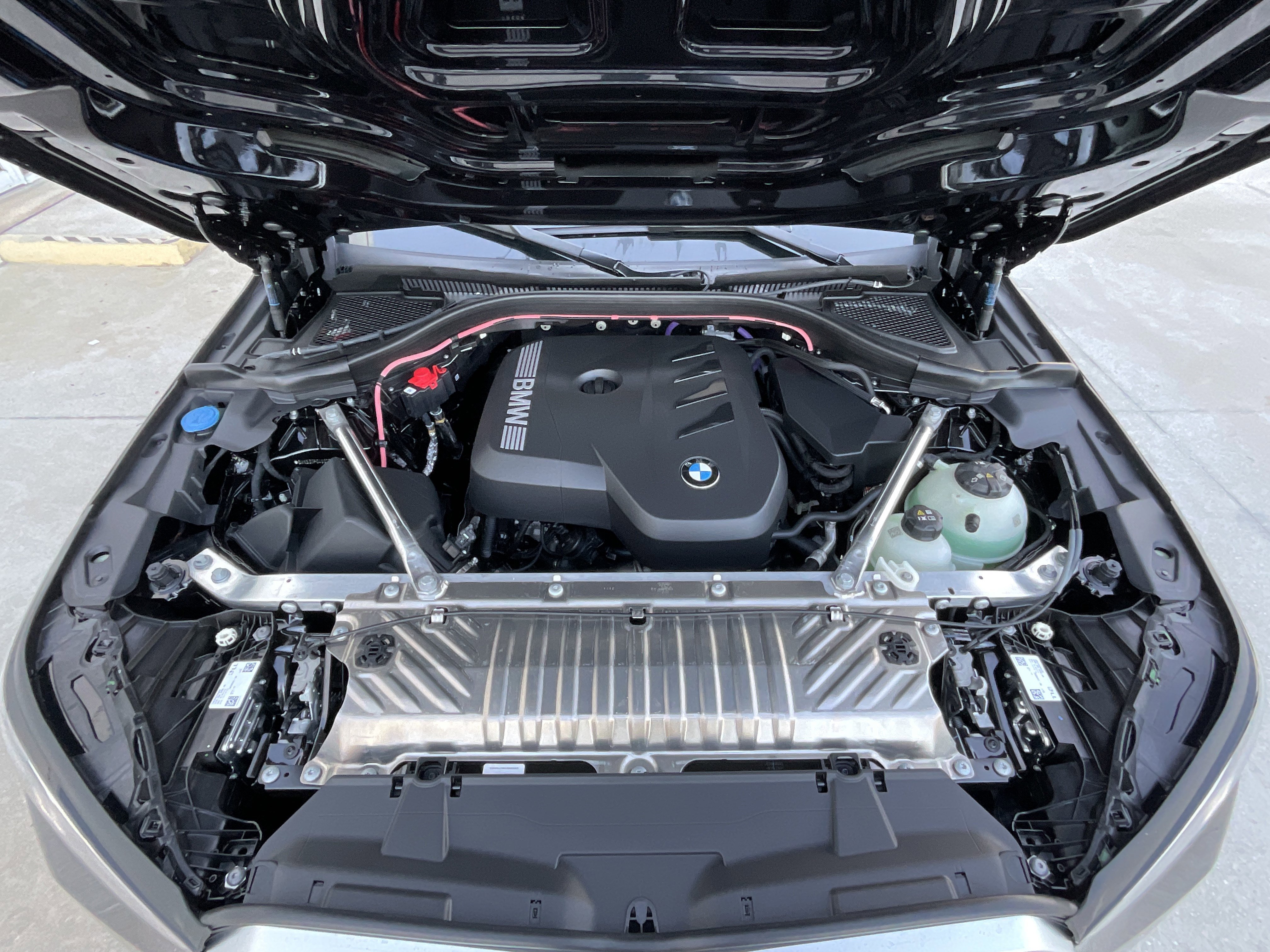 New 2025 BMW X3 xDrive30i w/ Convenience Package image 34