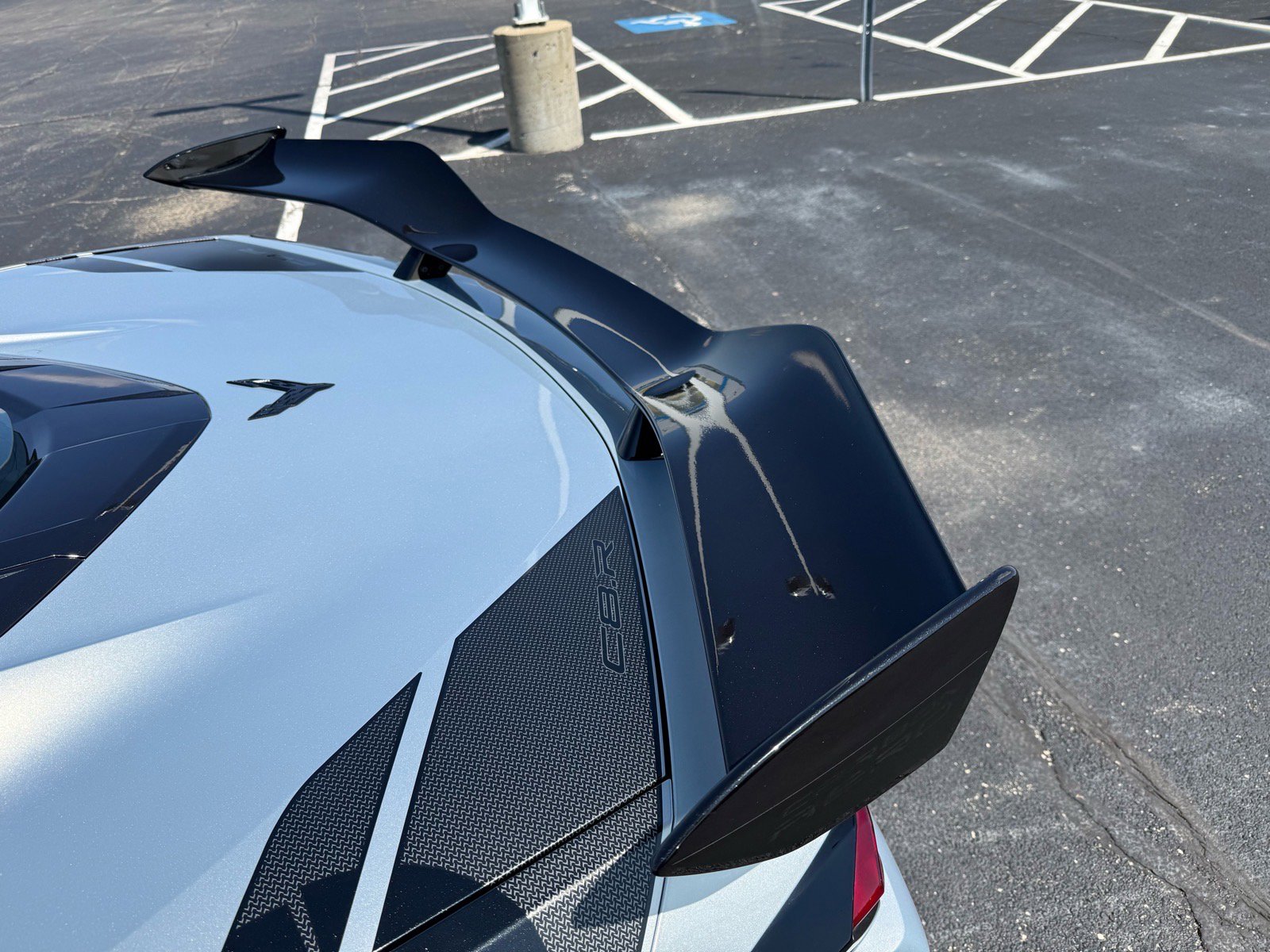 Used 2024 Chevrolet Corvette Z06 w/ Z07 Performance Package RWD image 23
