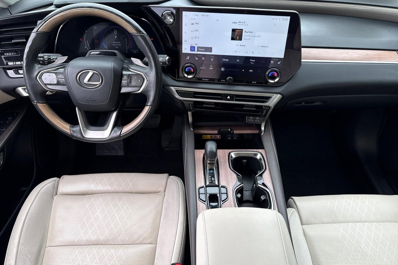 Used 2023 Lexus RX 350 AWD w/ Accessory Package (Z1) image 15