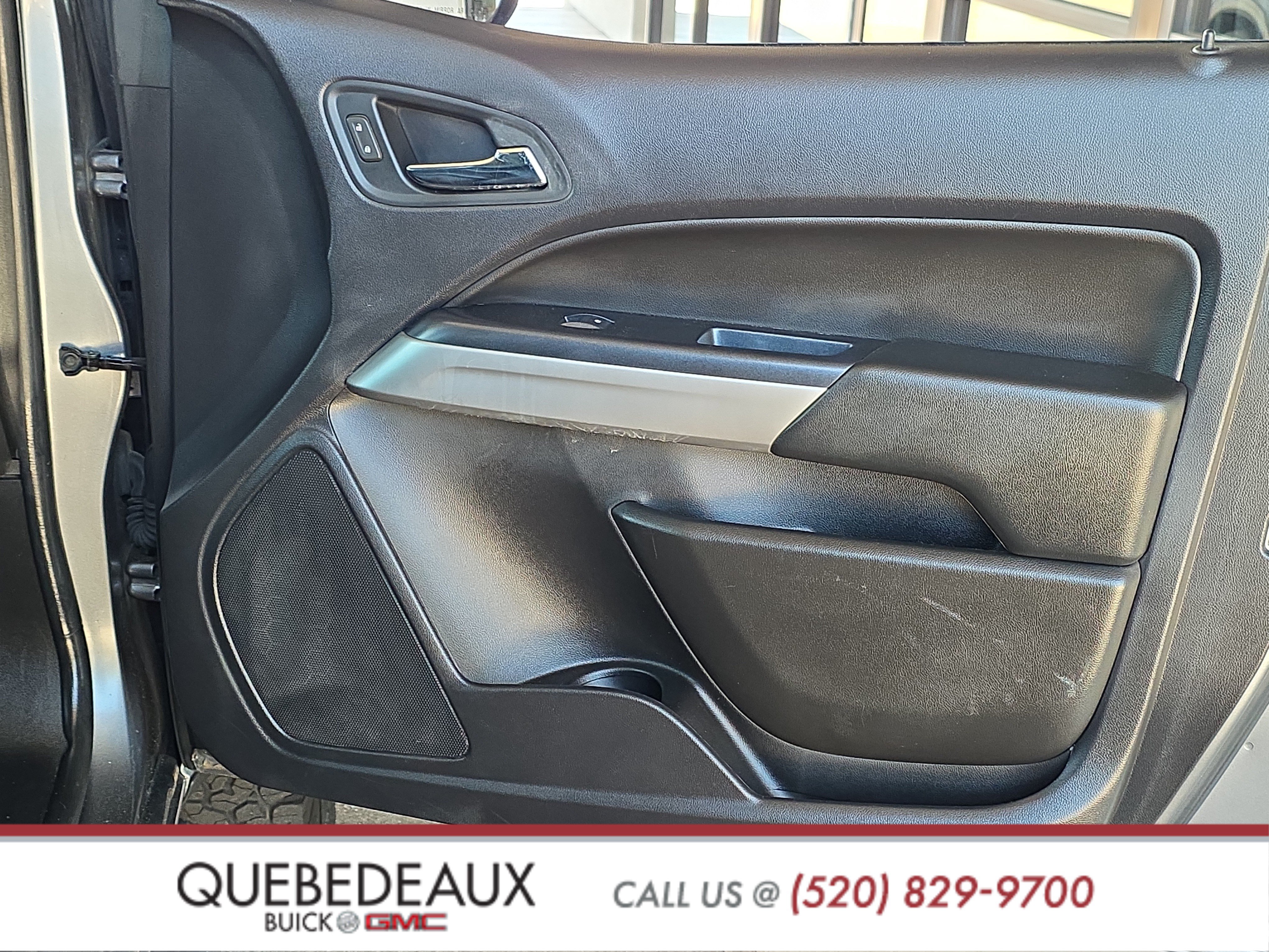 Used 2021 Chevrolet Colorado ZR2 w/ ZR2 Dusk Special Edition AWD/4WD image 29