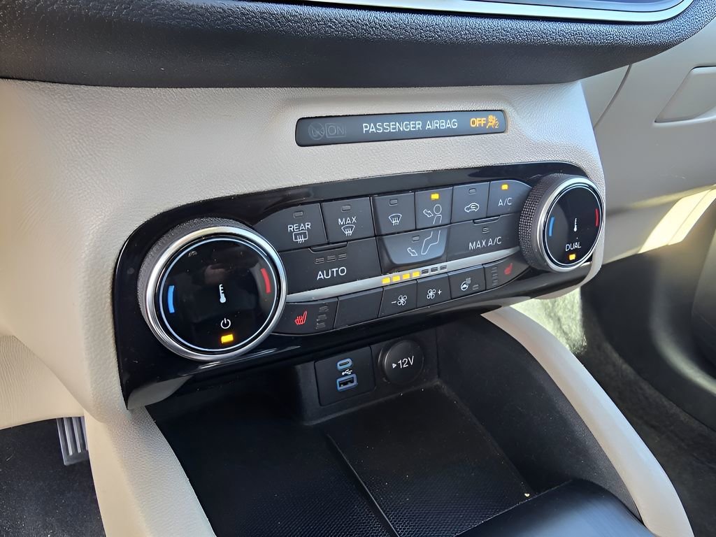 Used 2022 Ford Escape SEL AWD/4WD image 20