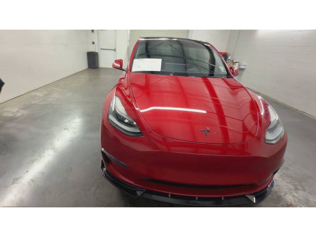 Used 2022 Tesla Model Y Performance AWD/4WD image 3