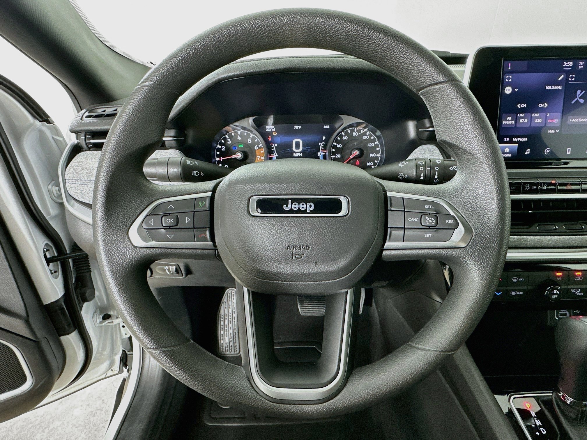 Certified 2025 Jeep Compass Sport AWD/4WD image 11