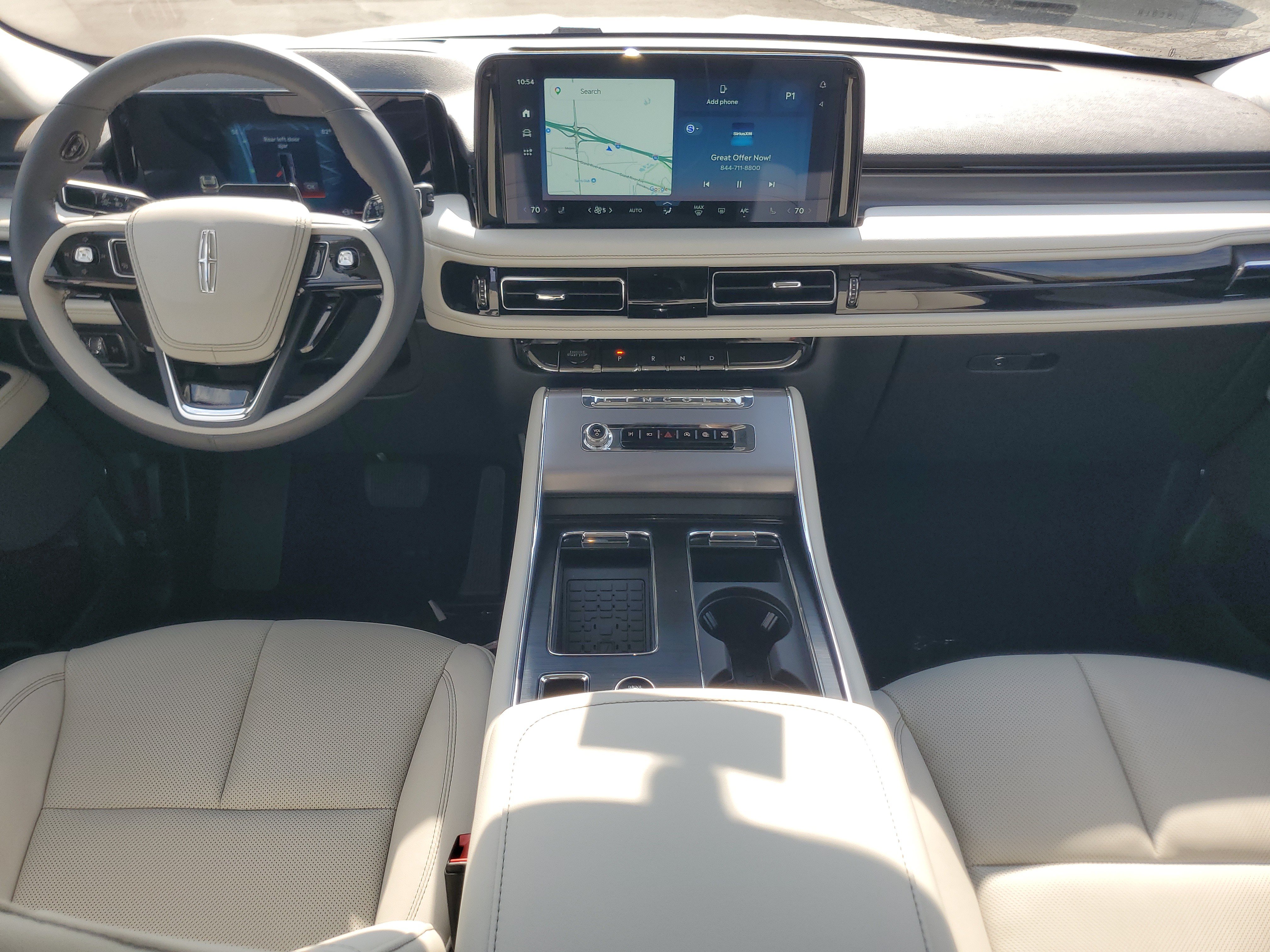 New 2027 Lincoln Aviator AWD image 25