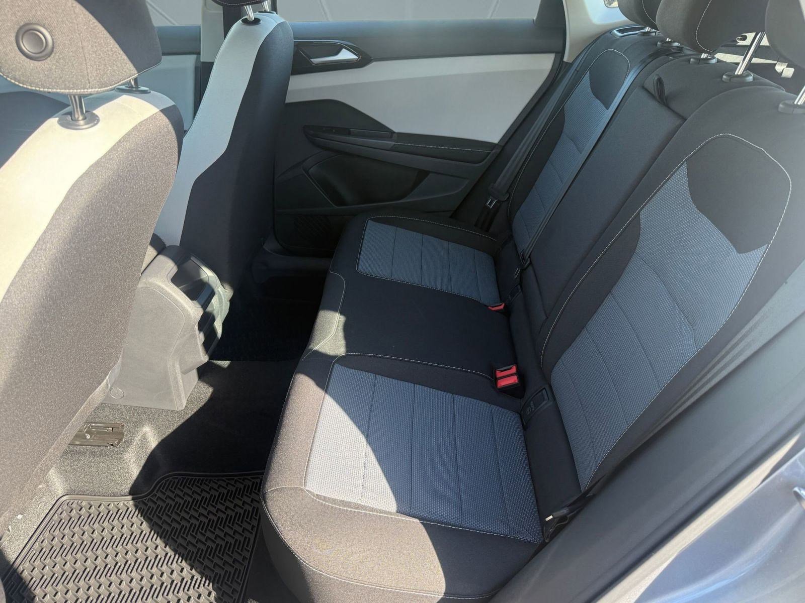 New 2026 Volkswagen Taos S image 12