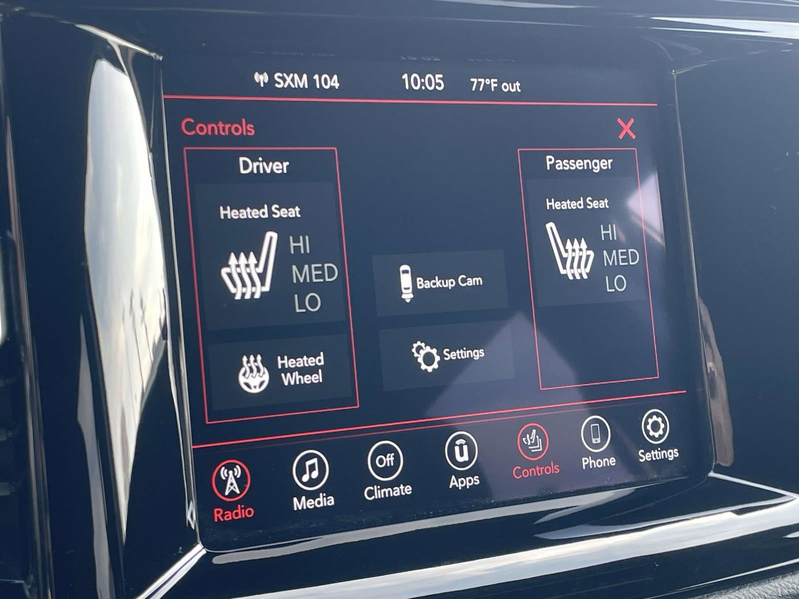 Used 2024 Dodge Durango SXT image 3