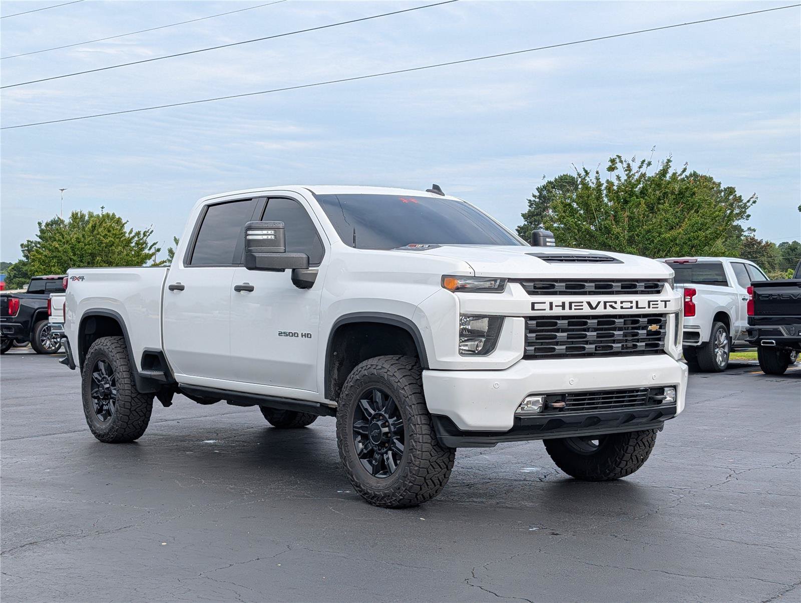 Used 2020 Chevrolet Silverado 2500 Custom w/ Custom Value Package AWD/4WD image 7