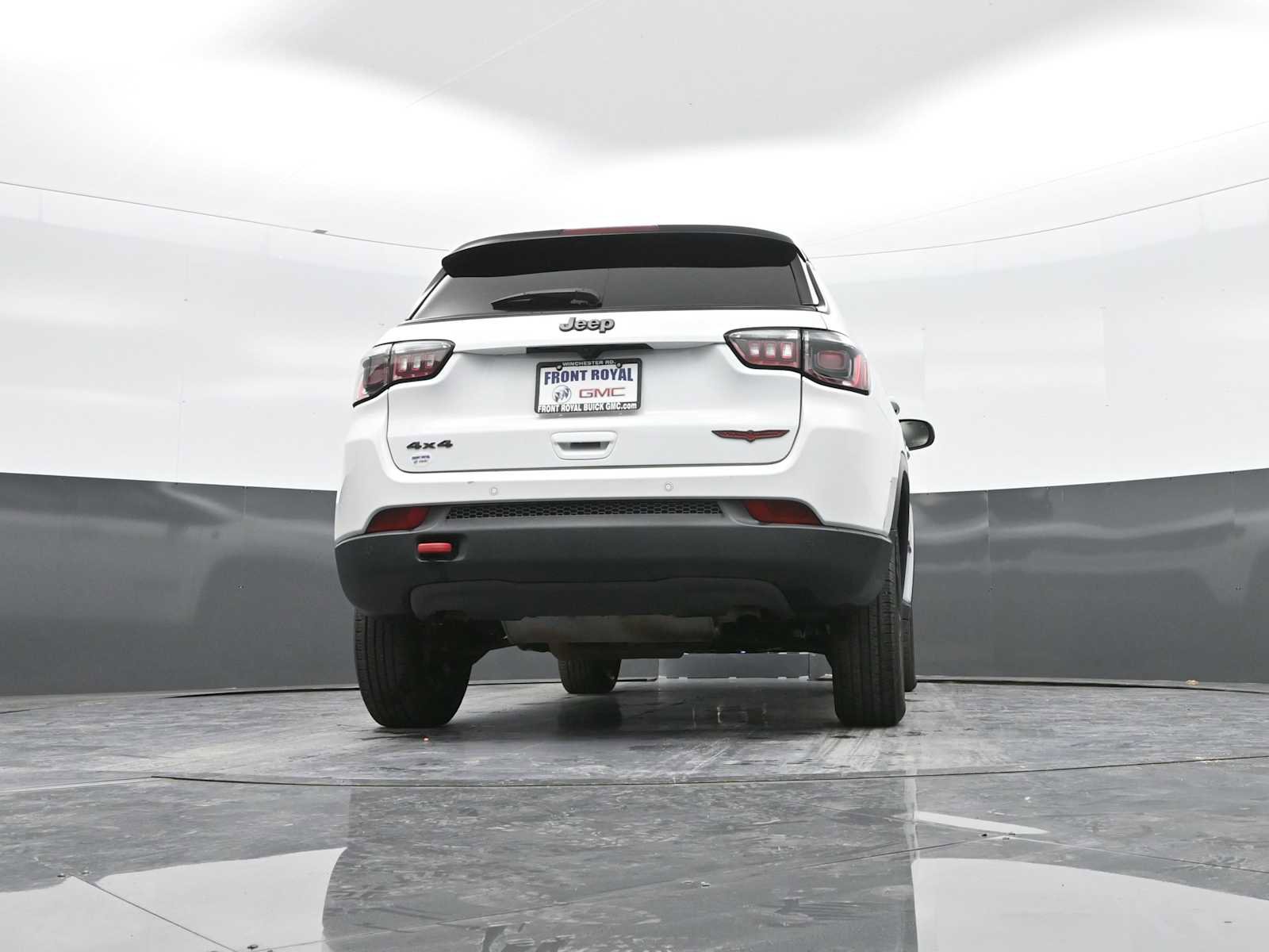 Used 2024 Jeep Compass Trailhawk image 43