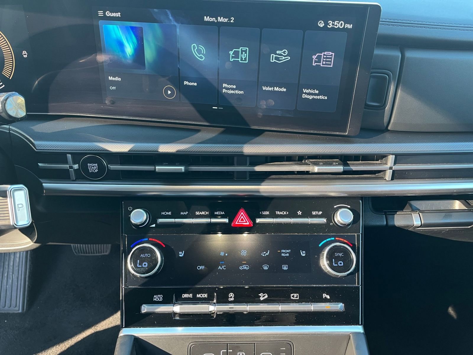 Used 2025 Hyundai Santa Fe SEL image 17