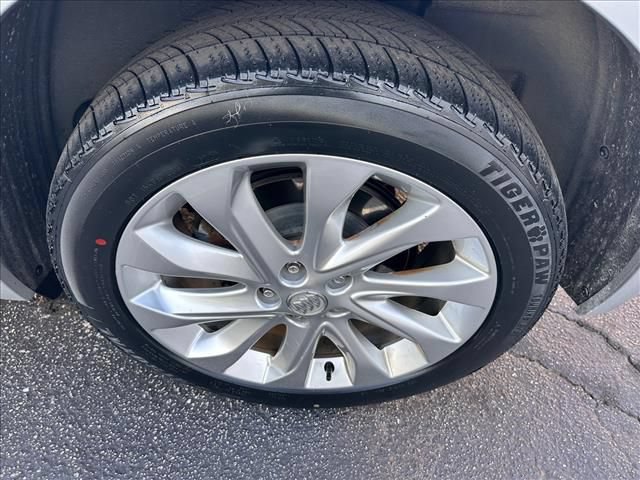 Certified 2016 Buick Envision Premium AWD/4WD image 36