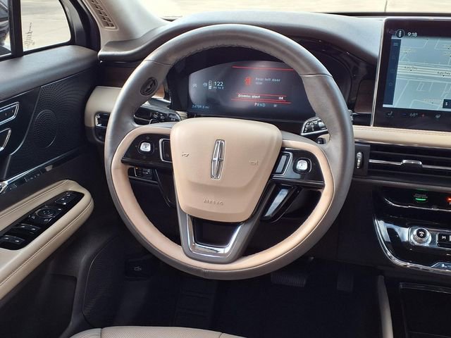 Certified 2024 Lincoln Corsair Reserve w/ Equipment Group 201A FWD image 7