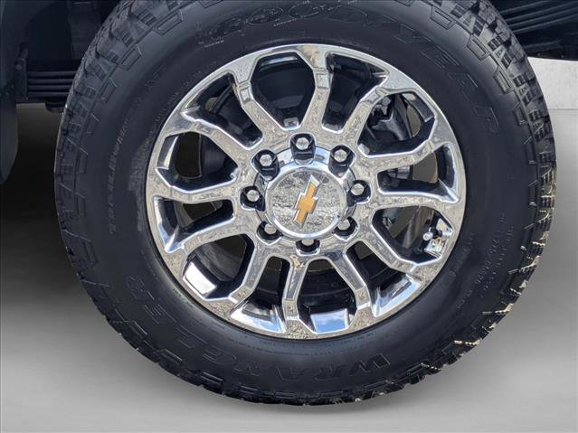 New 2026 Chevrolet Silverado 2500 LTZ w/ LTZ Plus Package AWD/4WD image 10