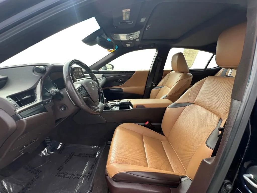 Used 2021 Lexus ES 350 w/ Premium Package image 9