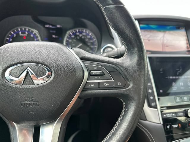 Used 2018 INFINITI Q60 3.0t Luxe w/ Sensory Package 3.0T Luxe RWD image 17