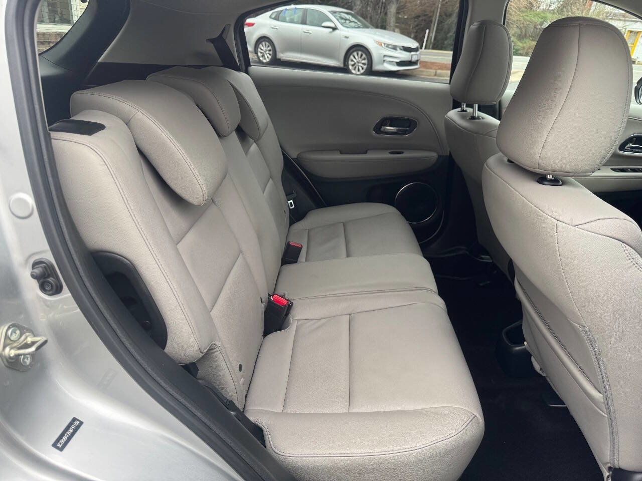 Used 2016 Honda HR-V EX-L image 20