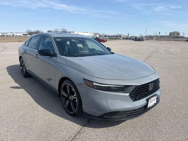 Used 2023 Honda Accord Sport image 15