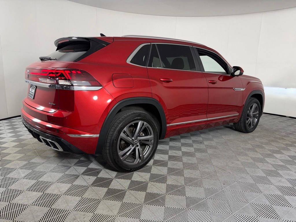 Used 2024 Volkswagen Atlas Cross Sport SEL R-Line image 8