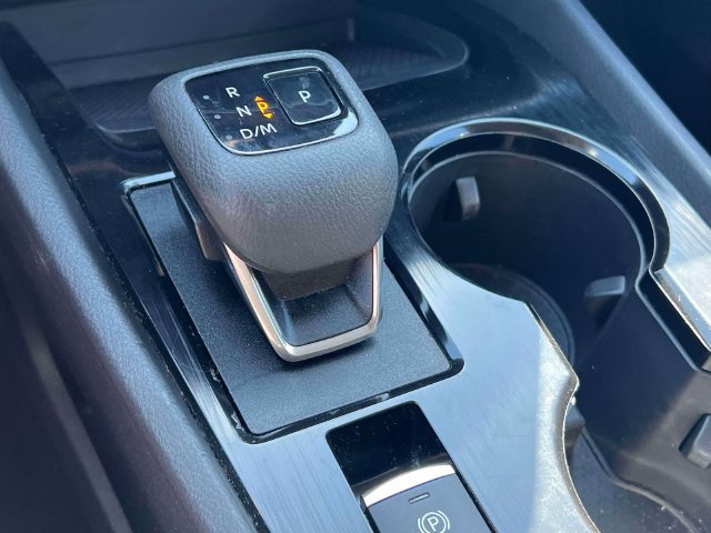 Certified 2025 Nissan Rogue SV AWD/4WD image 24