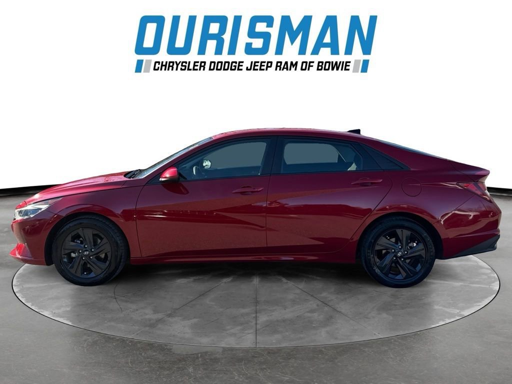 Used 2023 Hyundai Elantra SEL image 7