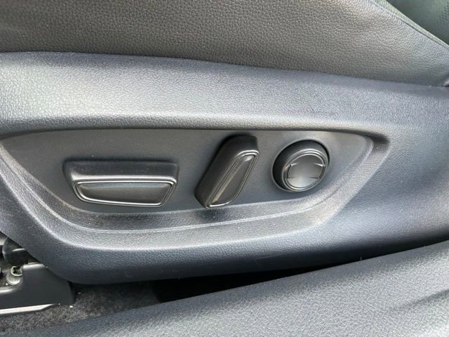 Used 2025 Toyota Camry XSE image 28