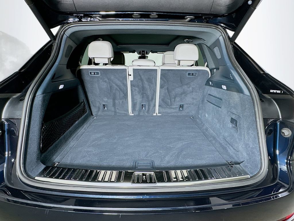 Certified 2023 Porsche Cayenne Platinum Edition AWD/4WD image 28