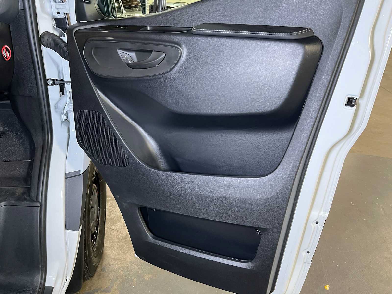 Used 2026 Mercedes-Benz Sprinter 2500 image 11