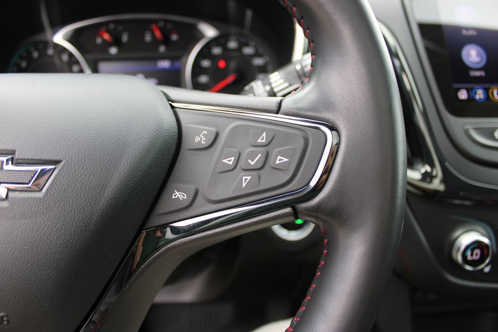 Used 2022 Chevrolet Equinox RS w/ RS Leather Package AWD/4WD image 19