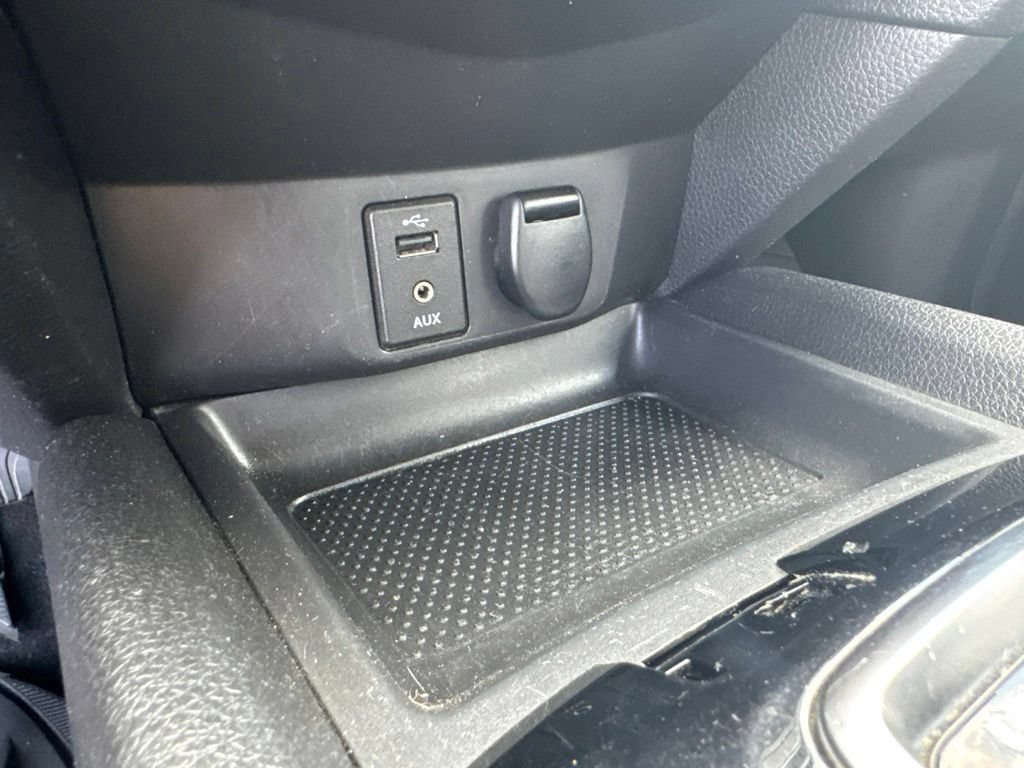 Used 2017 Nissan Rogue Sport SV FWD image 24