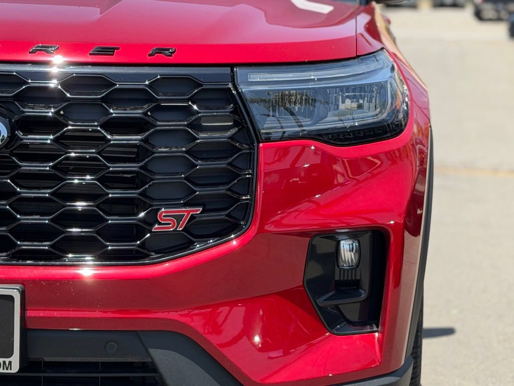 New 2026 Ford Explorer ST AWD/4WD image 8