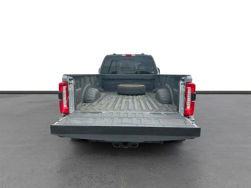 Used 2024 Ford F350 Lariat image 24