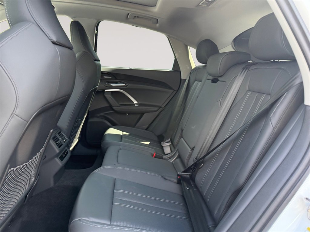 New 2025 Audi Q5 Premium Plus image 13