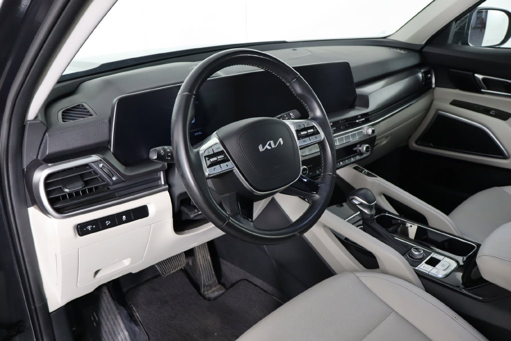 Used 2024 Kia Telluride S w/ S Sunroof Package AWD/4WD image 23