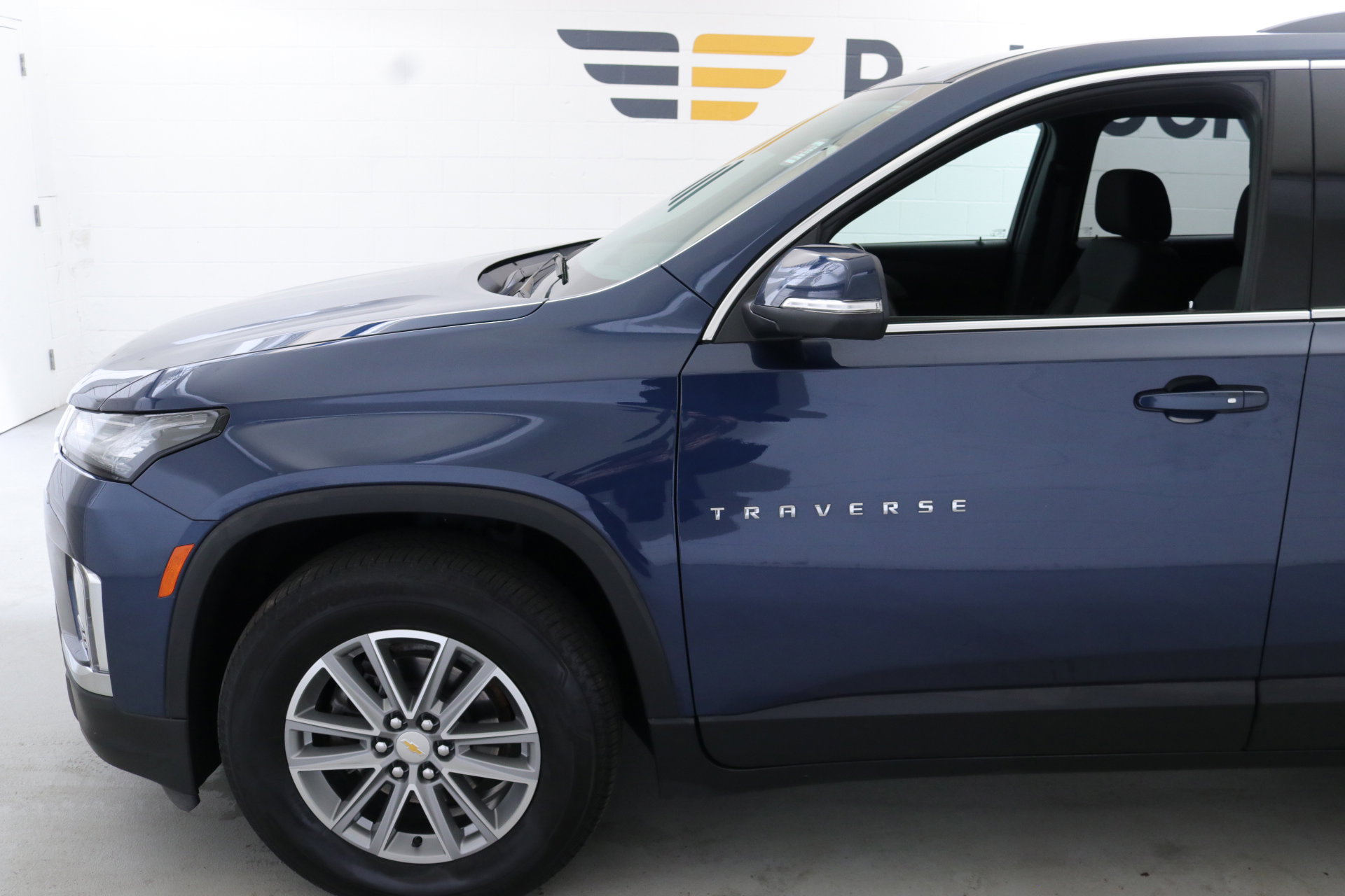 Used 2023 Chevrolet Traverse LT w/ LPO, Floor Liner Package image 4