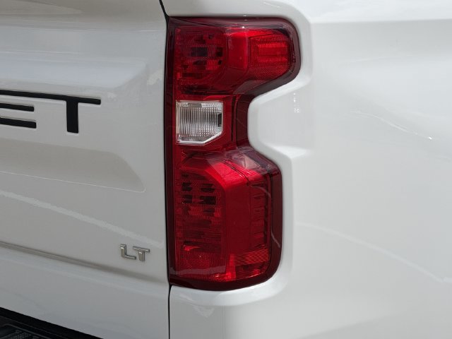 Used 2025 Chevrolet Silverado 1500 LT w/ Texas Edition Plus RWD image 7