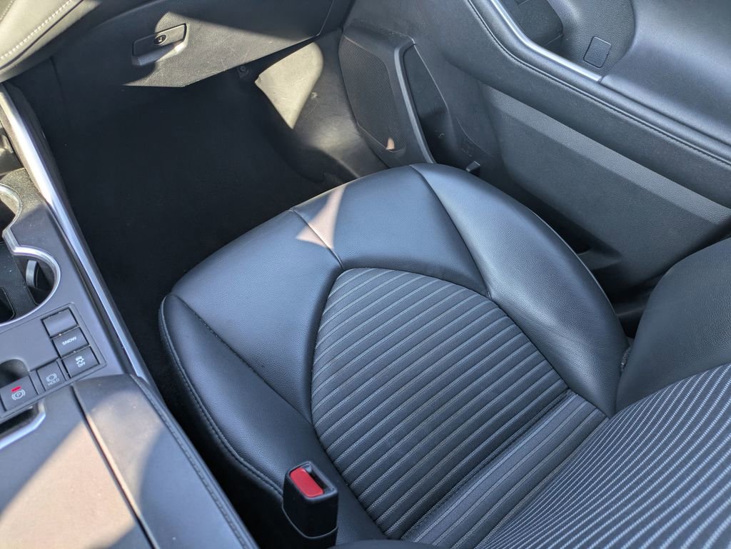 Used 2024 Toyota Highlander XSE image 19