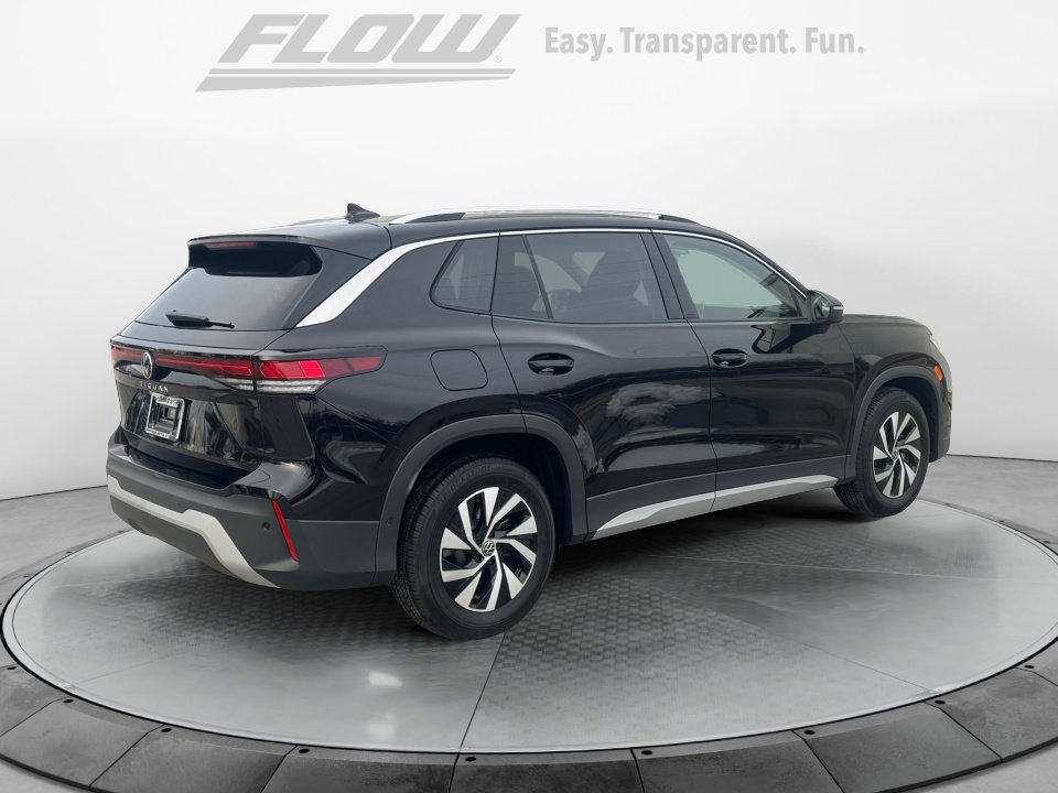 New 2026 Volkswagen Tiguan S FWD image 7
