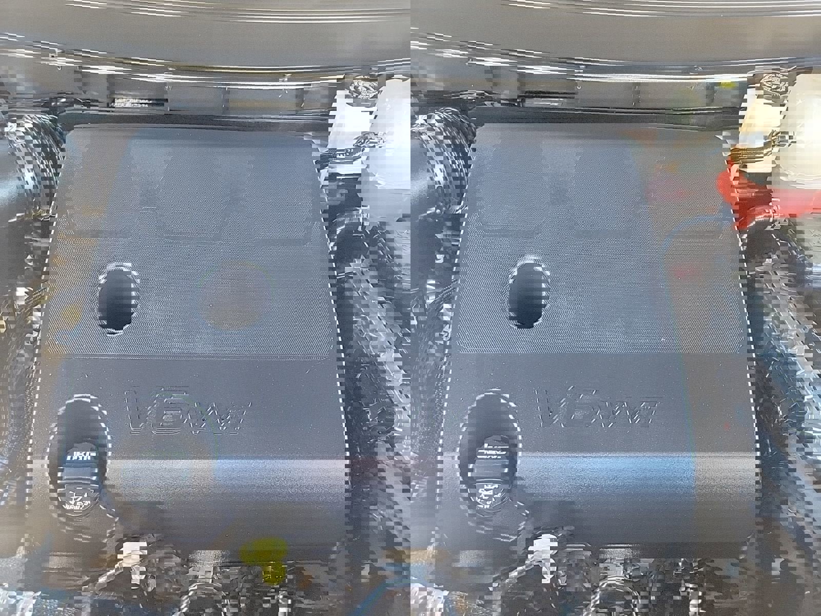 Used 2021 Buick Enclave Premium w/ Sun and Sites Package image 20