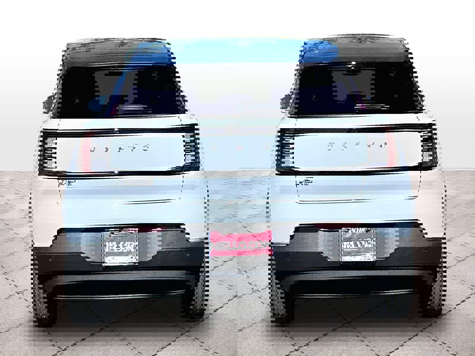 New 2026 Volvo EX30 Plus w/ Protection Package Premier image 6