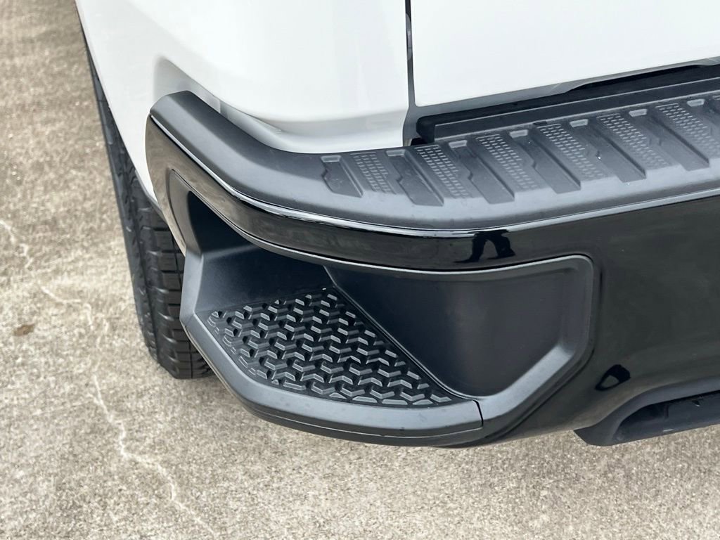 New 2026 Chevrolet Silverado 1500 Custom Trail Boss w/ Dark Appearance Package image 18