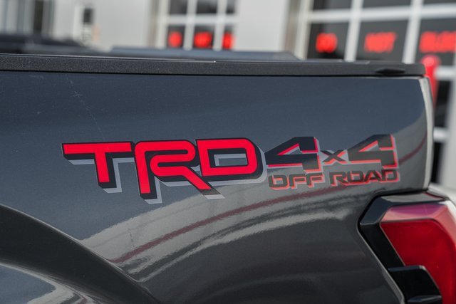 New 2026 Toyota Tundra Limited AWD/4WD image 19
