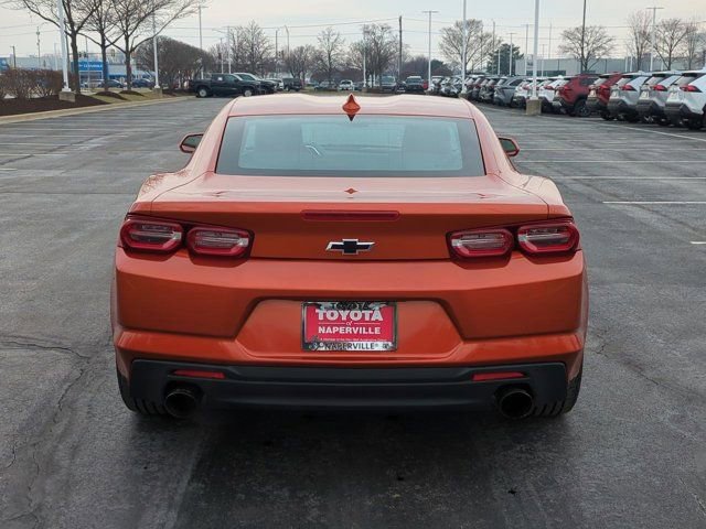Used 2023 Chevrolet Camaro LT w/ Technology Package image 6