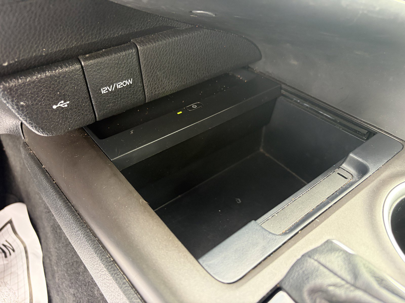Used 2022 Toyota Camry XLE FWD image 19