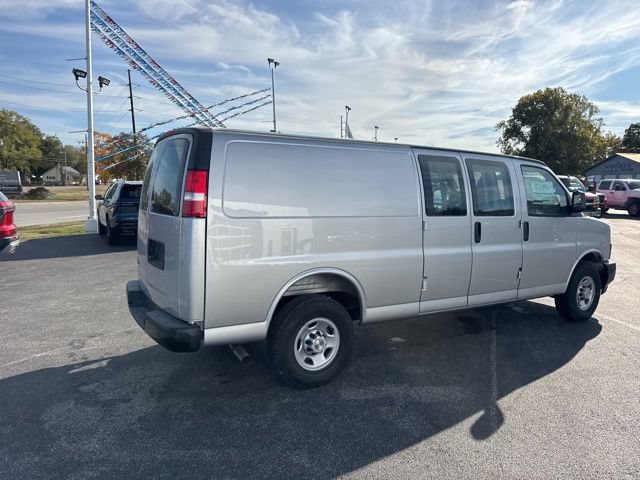 Used 2025 Chevrolet Express 2500 Extended w/ Driver Convenience Package RWD image 13