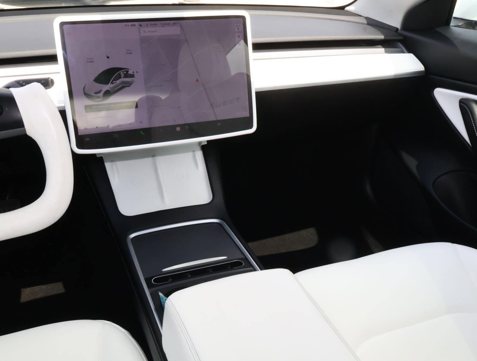 Used 2021 Tesla Model 3 Standard Range Plus image 10